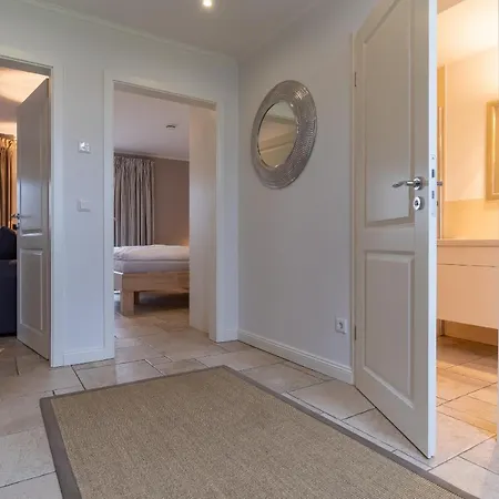 Reetdachhaus Duenenkoog Reetdachhaus Duenenkoog 度假居 *