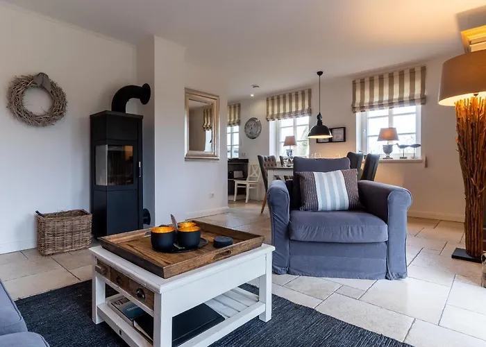 Reetdachhaus Duenenkoog Reetdachhaus Duenenkoog Feriehus