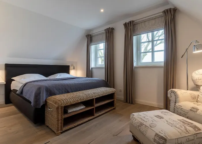 Reetdachhaus Duenenkoog Reetdachhaus Duenenkoog Feriehus Tating