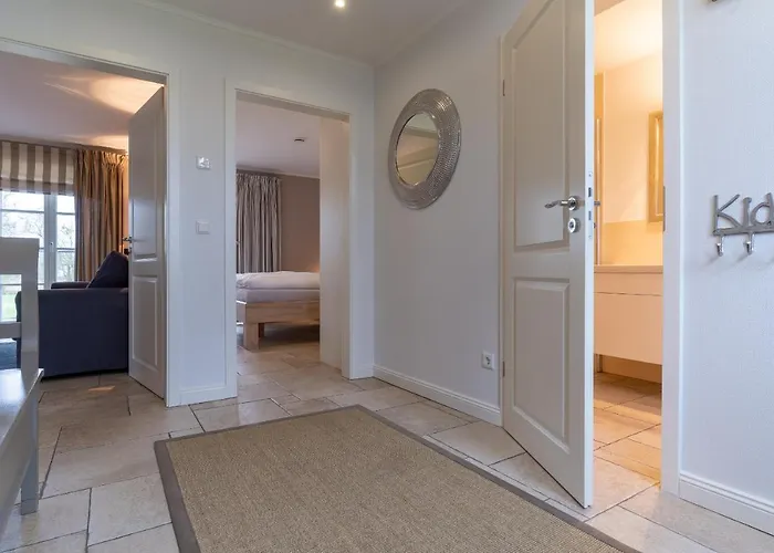 Reetdachhaus Duenenkoog Reetdachhaus Duenenkoog Feriehus *