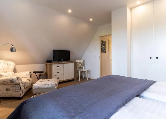 Reetdachhaus Duenenkoog Reetdachhaus Duenenkoog Feriehus *